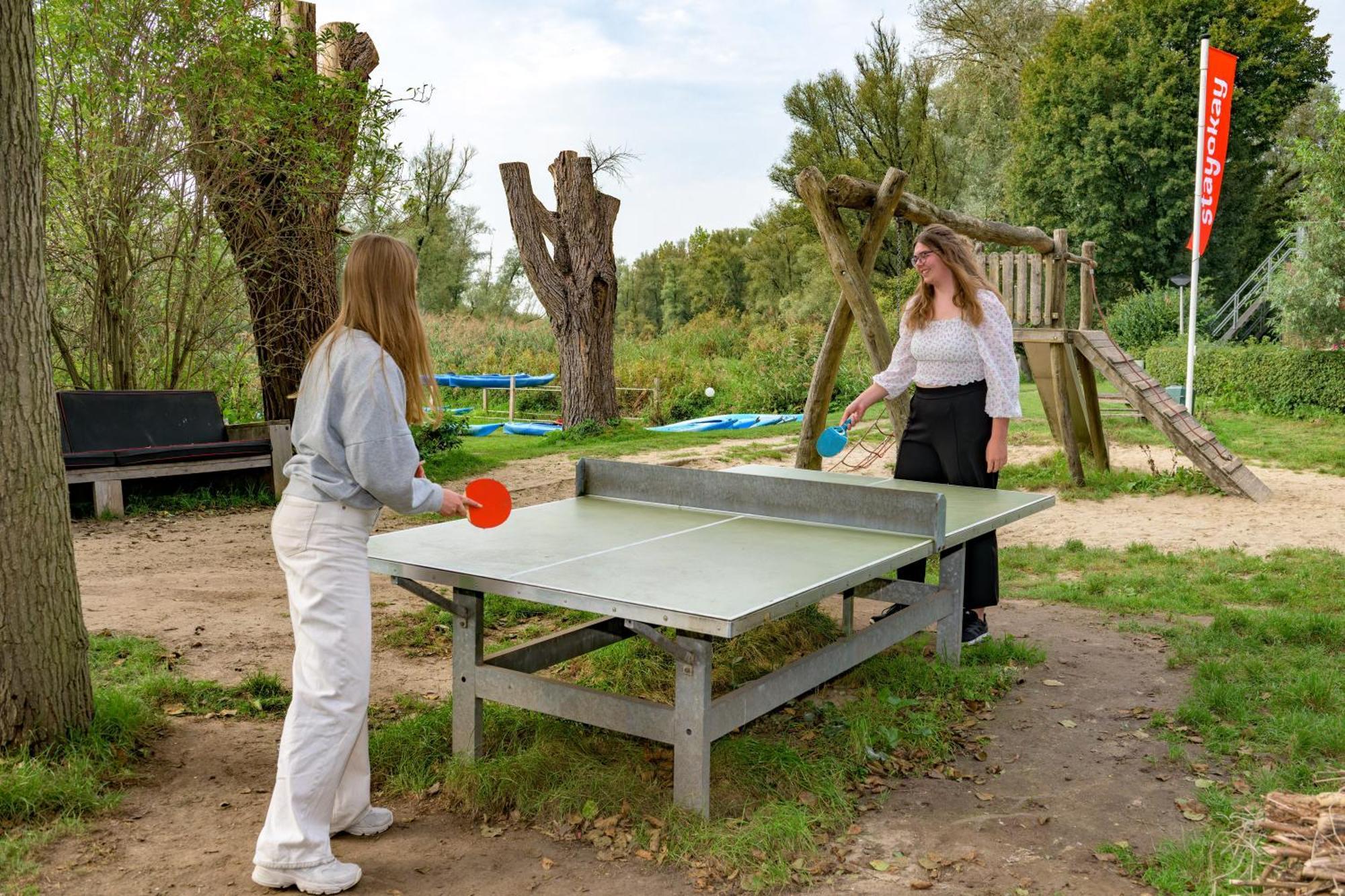 Stayokay Hostel Dordrecht - Nationaal Park De Biesbosch 외부 사진