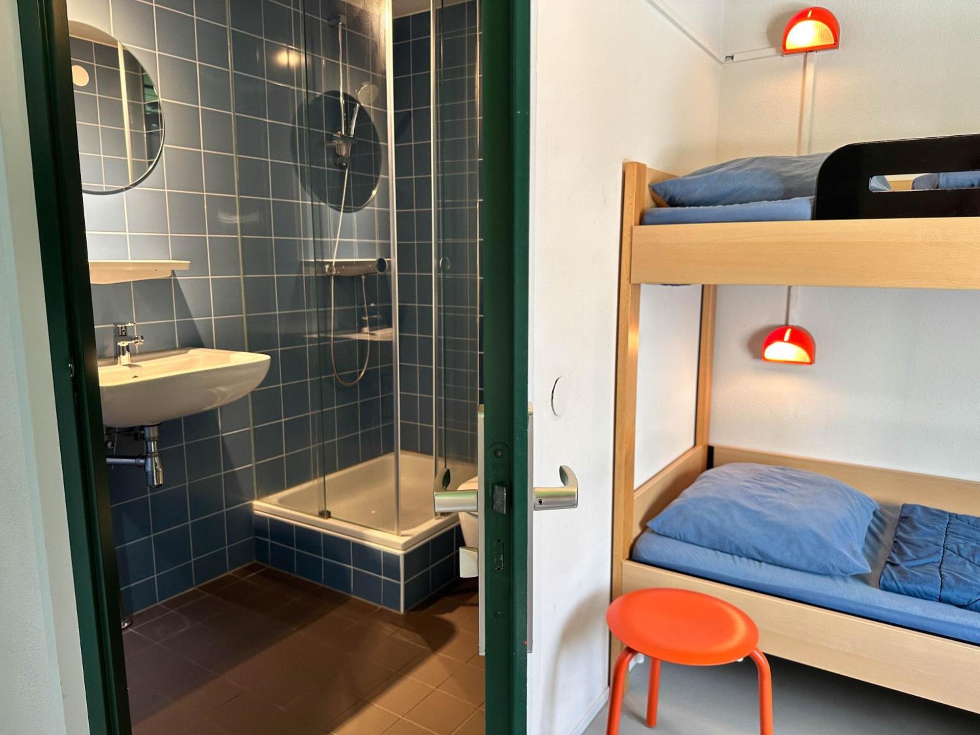Stayokay Hostel Dordrecht - Nationaal Park De Biesbosch 객실 사진